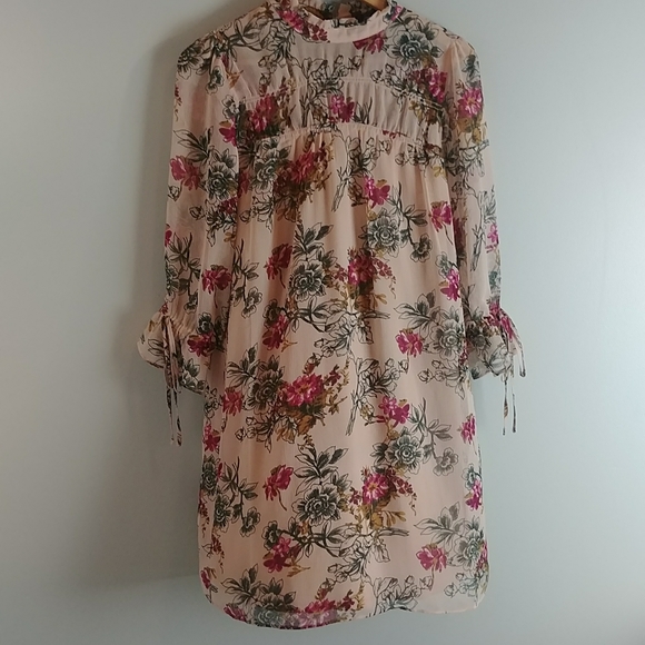 Brand New. Express Dress - Picture 1 of 10